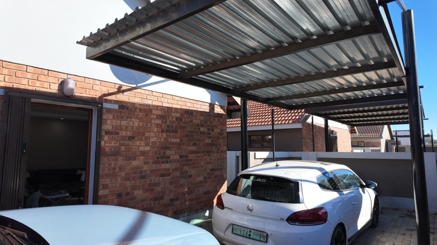 2 Bedroom Property for Sale in Estoire Free State